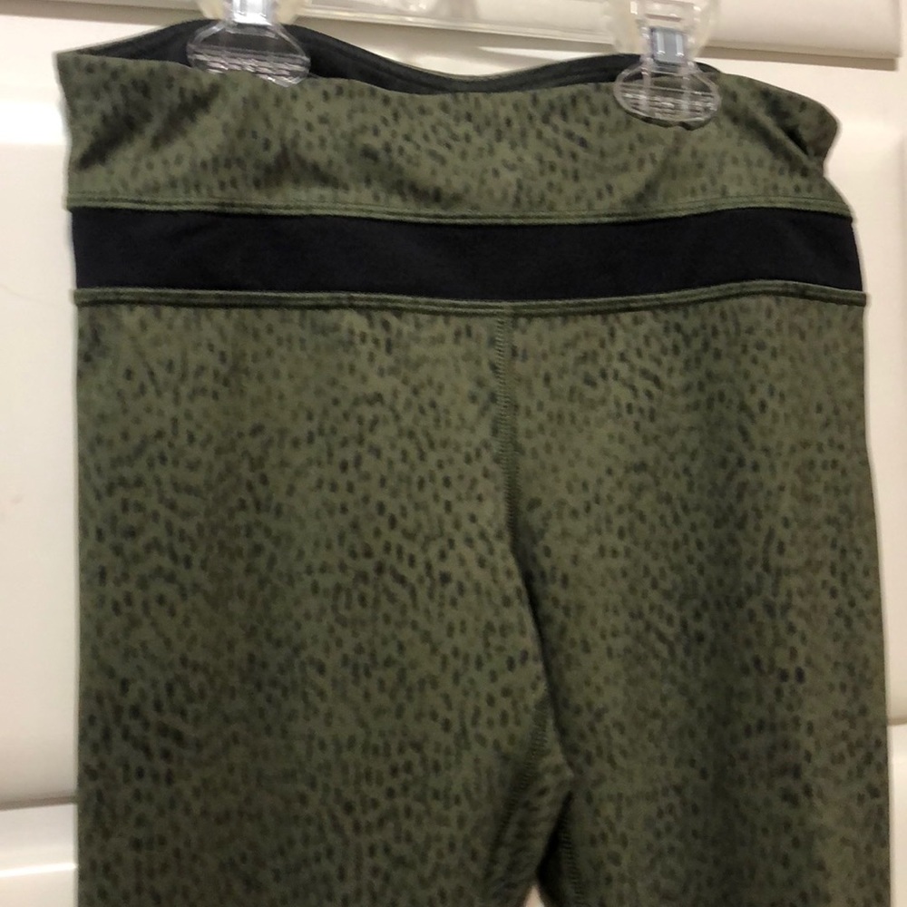 Lulu leggings. Olive green and black